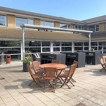 Hotel Horisont & Konference 3*