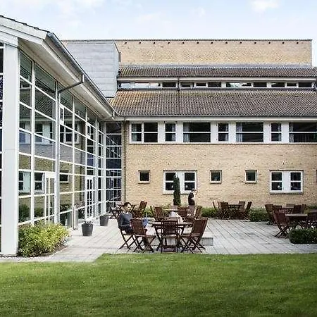 Hotel Horisont & Konference 3*