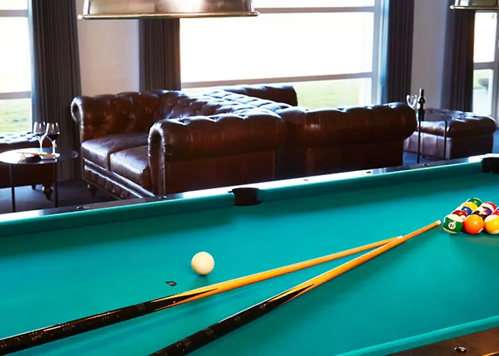 Ξενοδοχείο Horisont & Konference 3*