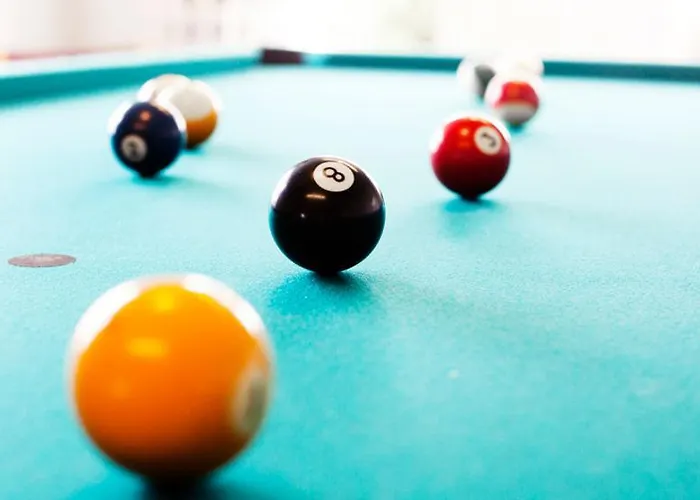 Ξενοδοχείο Horisont & Konference 3*